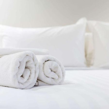 Astoria Hotel Danville West Dış mekan fotoğraf