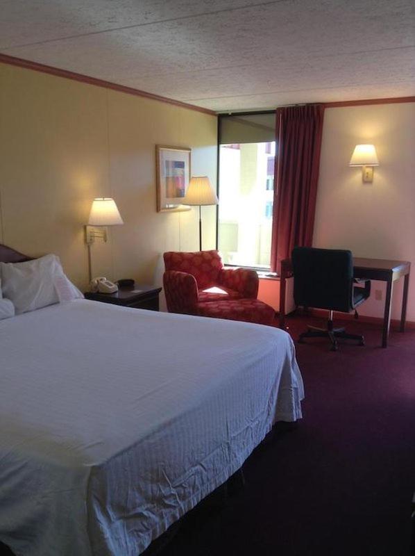 Astoria Hotel Danville West Dış mekan fotoğraf