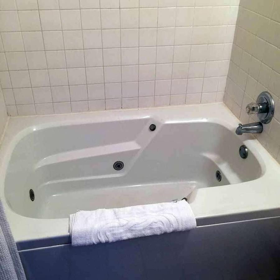 Astoria Hotel Danville West Dış mekan fotoğraf