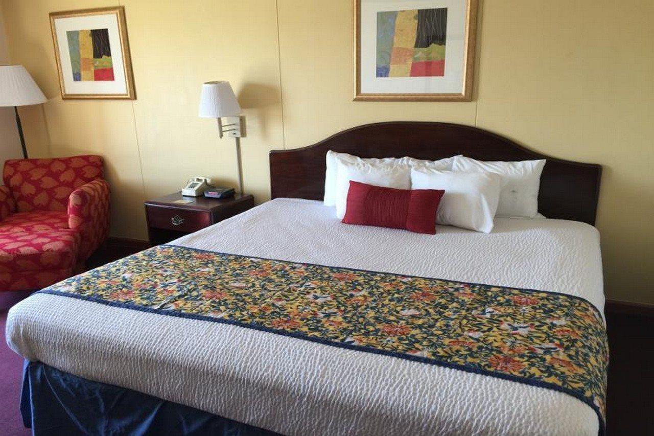 Astoria Hotel Danville West Dış mekan fotoğraf