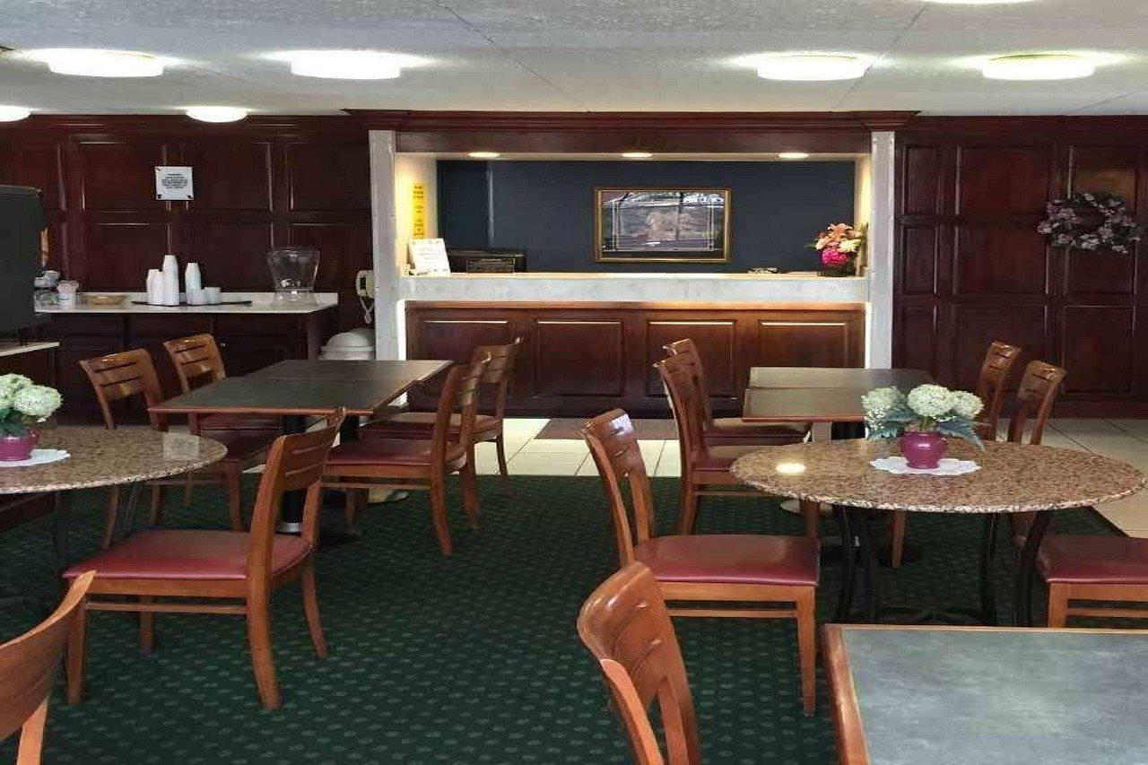 Astoria Hotel Danville West Dış mekan fotoğraf