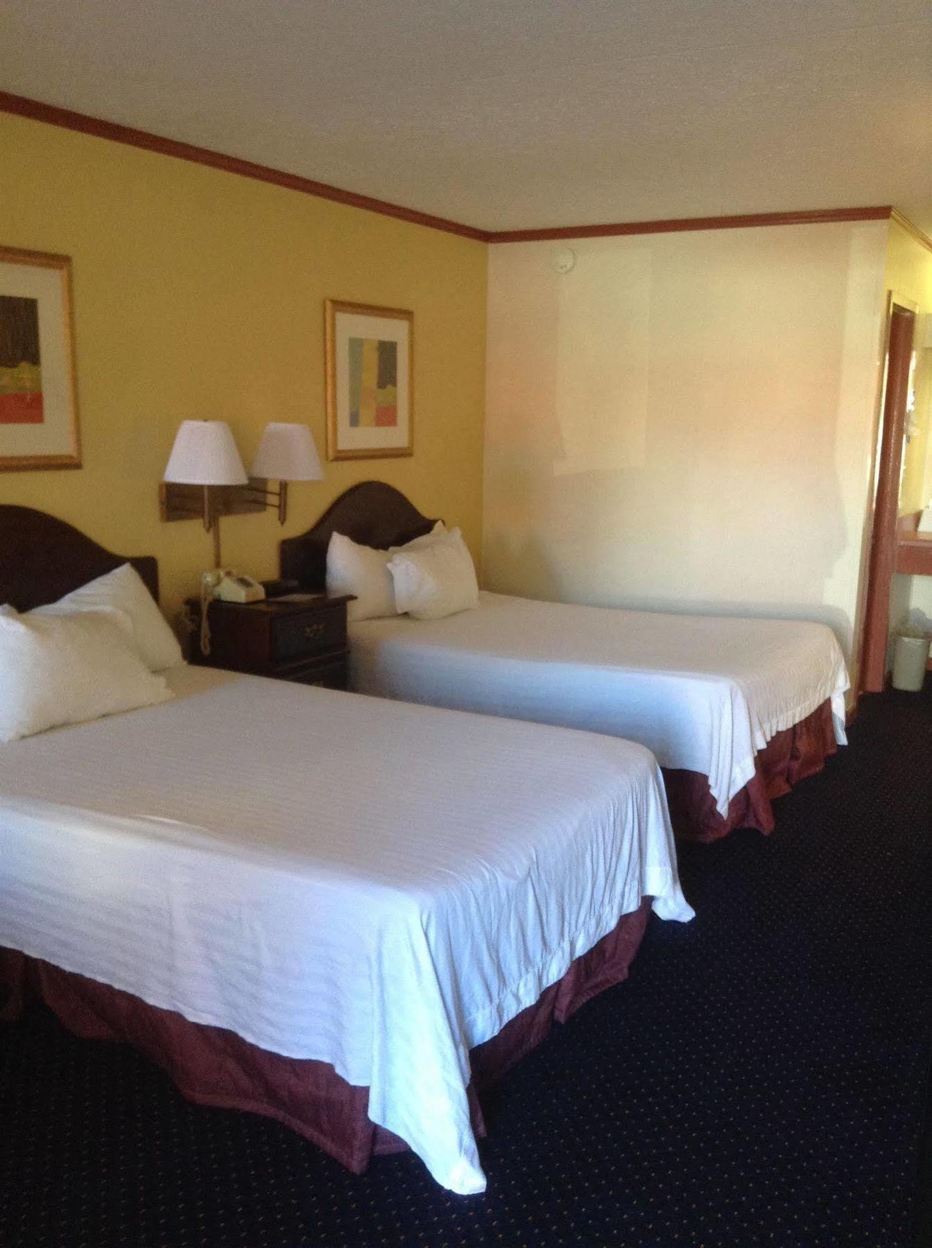 Astoria Hotel Danville West Dış mekan fotoğraf